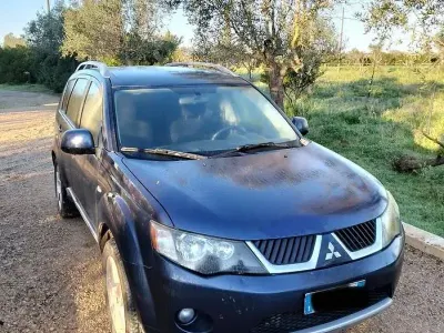Usata Mitsubishi Outlander