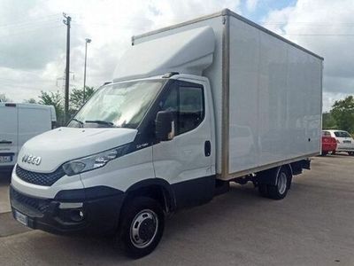 usata Iveco Daily 35C13 2.3 RG Cabinato CASSONE CHIUSO