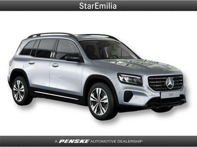 Argento Nuova 2025 Mercedes GLB200 Advanced Plus SUV | 47.150 € (Buon prezzo)