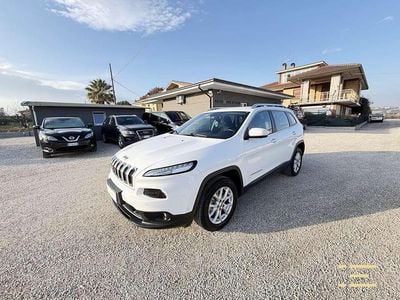 Usata Jeep Cherokee Longitude 140 CV (102 kW) 2015 Bianco SUV