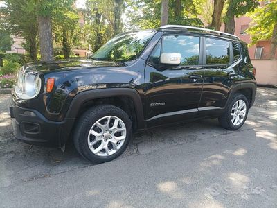 Usata Jeep Renegade Limited 140 CV (102 kW) 2015 Nero SUV