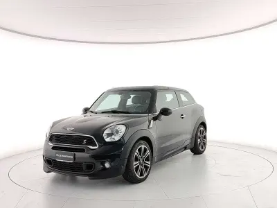 Käytetty Mini Cooper SD Business 143 HP (105 kW) 2017 Absolute dark Viistoperä