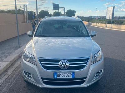 Usata VW Tiguan 140 CV (102 kW) 2009 Grigio SUV