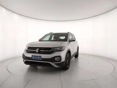 Usata VW T-Cross Style 110 CV (80 kW) 2023 Reflex silver metallizzato SUV