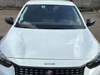 Usata Peugeot 208 Active 75 CV (55 kW) 2022 Utilitaria