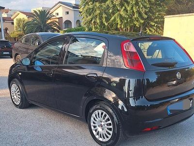 Usata Fiat Grande Punto 90 CV (66 kW) 2009 Nero Utilitaria