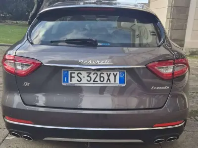 Usata Maserati Levante GranLusso 250 CV (183 kW) 2019 Grigio SUV