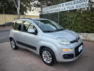 Usata Fiat Panda Lounge 69 CV (50 kW) 2018 Argento Utilitaria