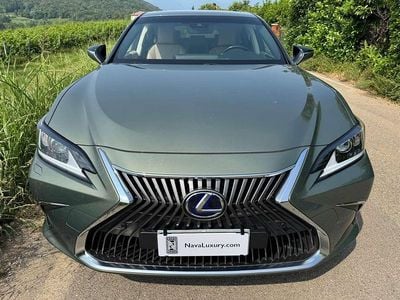 Usata Lexus ES300H Business Edition 178 CV (130 kW) 2021 Sunlight green Berlina