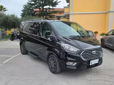 Occasion Ford Tourneo Custom 136 PK (100 kW) 2022 Zwart Van