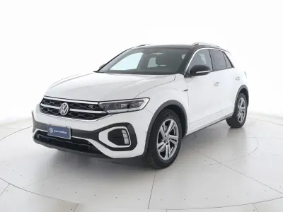 Usata VW T-Roc R-line 150 CV (110 kW) 2022 Pure white SUV
