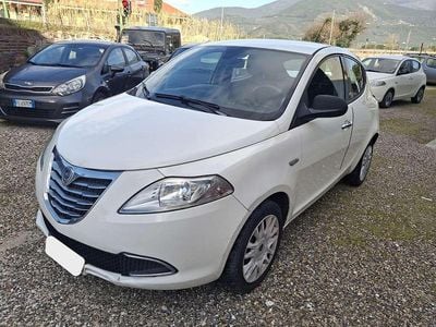 usata Lancia Ypsilon Ypsilon III 2011 1.2 8v Gold ecochic Gpl 69cv