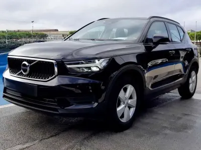 Usata Volvo XC40 Business Edition 150 CV (110 kW) 2019 Nero SUV