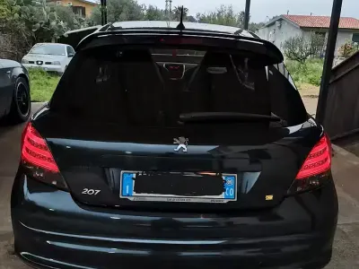 Usata Peugeot 207 174 CV (127 kW) 2009 Berlina