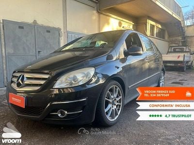 Usata Mercedes B180 109 CV (80 kW) 2010 Nero Monovolume