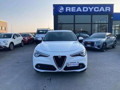Usata Alfa Romeo Stelvio Business 179 CV (131 kW) 2017 Bianco SUV