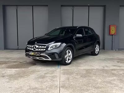 Usata Mercedes GLA200 Premium 136 CV (100 kW) 2018 Nero SUV
