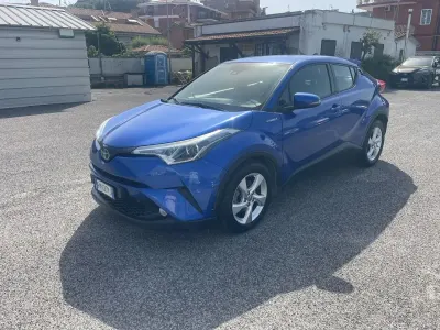 Usata Toyota C-HR 97 CV (71 kW) 2018 Blu SUV