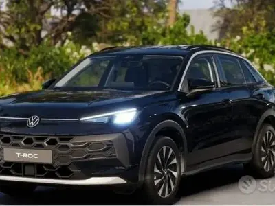 Nuova VW T-Roc Life 115 CV (84 kW) 2026 Grigio SUV