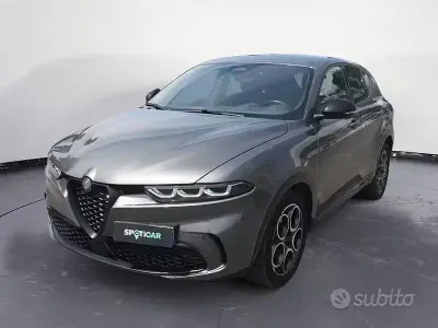 Usata Alfa Romeo Tonale Sprint 160 CV (117 kW) 2025 Grigio SUV