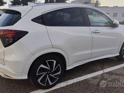 Usata Honda HR-V Executive 120 CV (88 kW) 2021 Bianco SUV