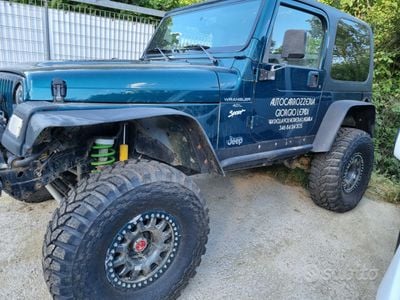 Verde Usata 2002 Jeep Wrangler SUV | 25.000 € (Cara)