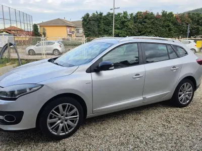 Usata Renault Mégane GrandTour LIMITED 110 CV (80 kW) 2016 Station wagon