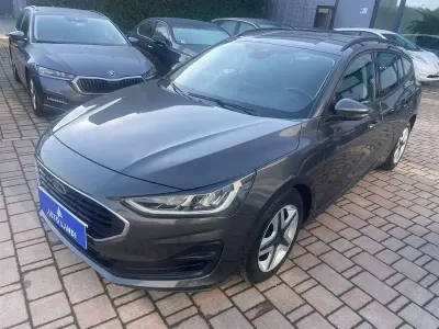 Usata Ford Focus Active 120 CV (88 kW) 2022 Grigio Station wagon