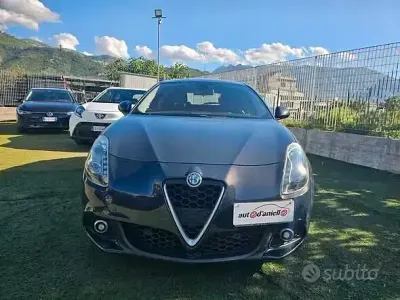 Usata Alfa Romeo Giulietta Super 120 CV (88 kW) 2018 Blu Utilitaria