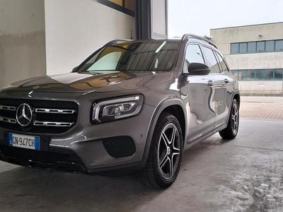 Grigio Usata 2021 Mercedes GLB220 Premium SUV | 25.900 € (Buon prezzo)