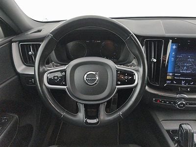 Usado Volvo XC60 R-Design 197 CV (144 kW) 2021 Gris SUV