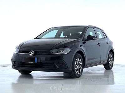 Usata VW Polo Life 80 CV (58 kW) 2023 Nero Utilitaria