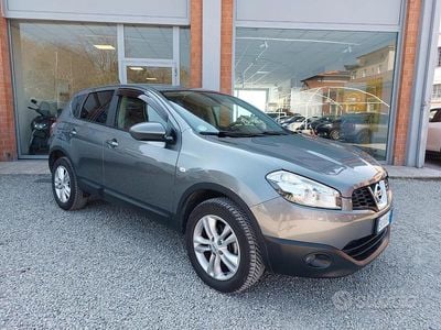 Usata Nissan Qashqai Tekna 110 CV (80 kW) 2012 Grigio SUV