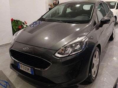 Usata Ford Fiesta 86 CV (63 kW) 2018 Grigio Utilitaria