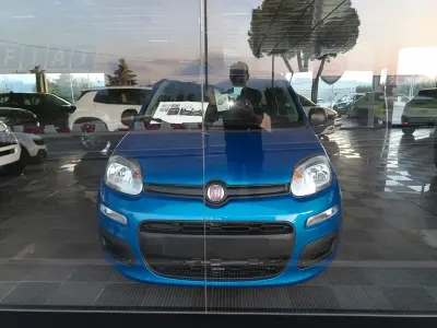 Nuova Fiat Panda Icon 65 CV (47 kW) 2026 Marrone Utilitaria