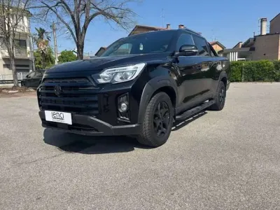 Usata SsangYong Rexton 203 CV (149 kW) 2023 Nero SUV