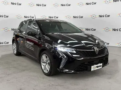 Usata Renault Clio Evolution 101 CV (74 kW) 2025 Nero Utilitaria