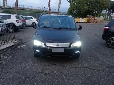 Usata Fiat Multipla 120 CV (88 kW) 2007 Nero Monovolume