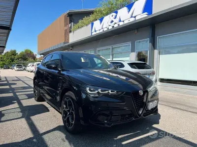 Nuova Alfa Romeo Stelvio Veloce 209 CV (153 kW) 2026 Nero SUV