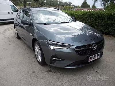 Usata Opel Insignia Business Edition 122 CV (89 kW) 2020 Grigio Berlina