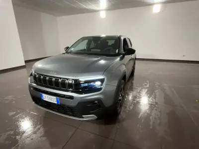 Usata Jeep Avenger EV Summit 61 kW (84 CV) 2025 519granite SUV