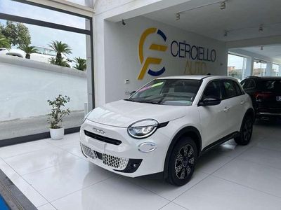 Nuova Fiat 600 110 CV (80 kW) 2025 Bianco metallizzato SUV