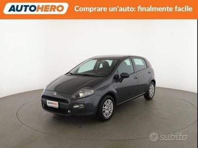 Usata Fiat Punto Lounge 69 CV (50 kW) 2017 Grigio Utilitaria
