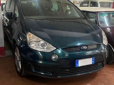 Usata Ford S-MAX S 140 CV (102 kW) 2007 Verde Monovolume