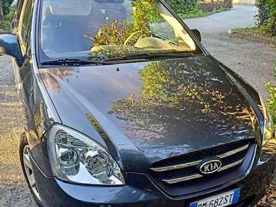 Usata Kia Carens EX 144 CV (105 kW) 2008 Grigio Monovolume