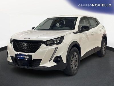 Bianco Usata 2022 Peugeot 2008 Active SUV | 17.800 € (Buon prezzo)