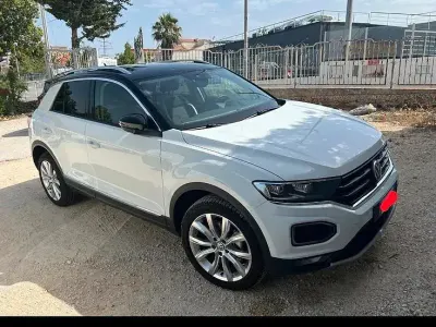 Usata VW T-Roc 116 CV (85 kW) 2019 Bianco SUV