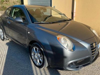 Usata Alfa Romeo MiTo Distinctive 120 CV (88 kW) 2010 Grigio Utilitaria