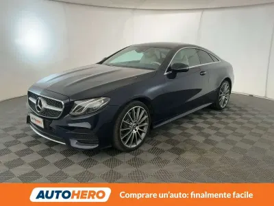 Usata Mercedes E220 Premium 194 CV (142 kW) 2018 Blu/azzurro Coupé