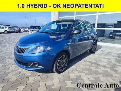 Usata Lancia Ypsilon Gold 69 CV (50 kW) 2022 Azzurro Utilitaria